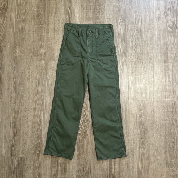 Levis High Waist Straight Leg Utility Pants Olive Green W26 L27 Surplus Chino - Picture 3 of 16
